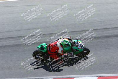 media/Jun-26-2022-CRA (Sun) [[122d0e5426]]/Race 13 (Expert 1000 Superbike)/Start Finish/